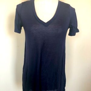 A Pea in the Pod V Neck Maternity Tee, Navy, Size XS
